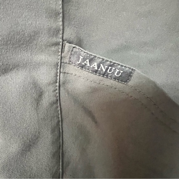 Jaanuuu scrub top size xl grey - Picture 8 of 8